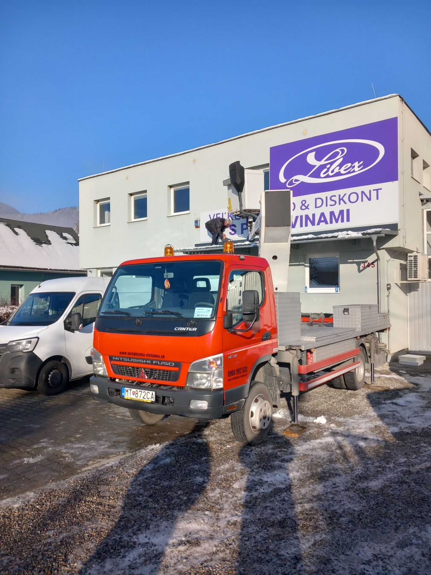 Montáž reklamnej tabule